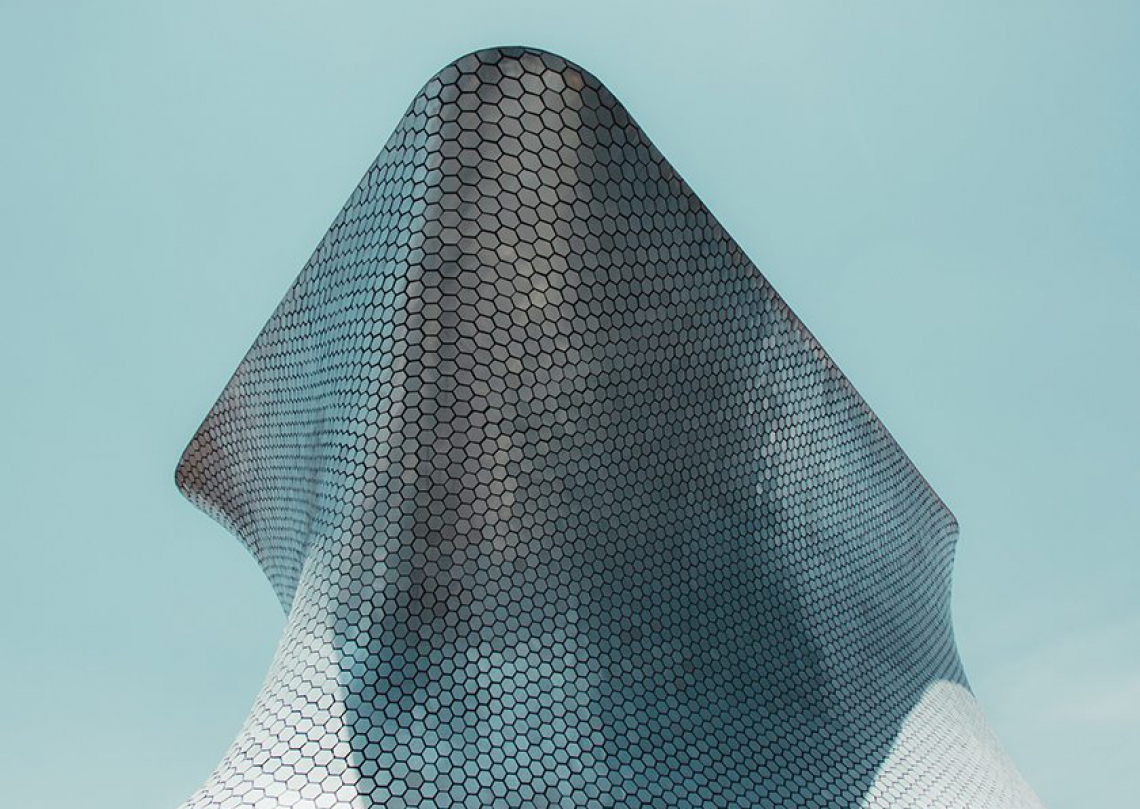 david-villasana-zMs57lrKgUA-unsplash-min