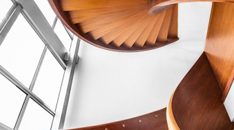 pexels-akwice-3153679-min