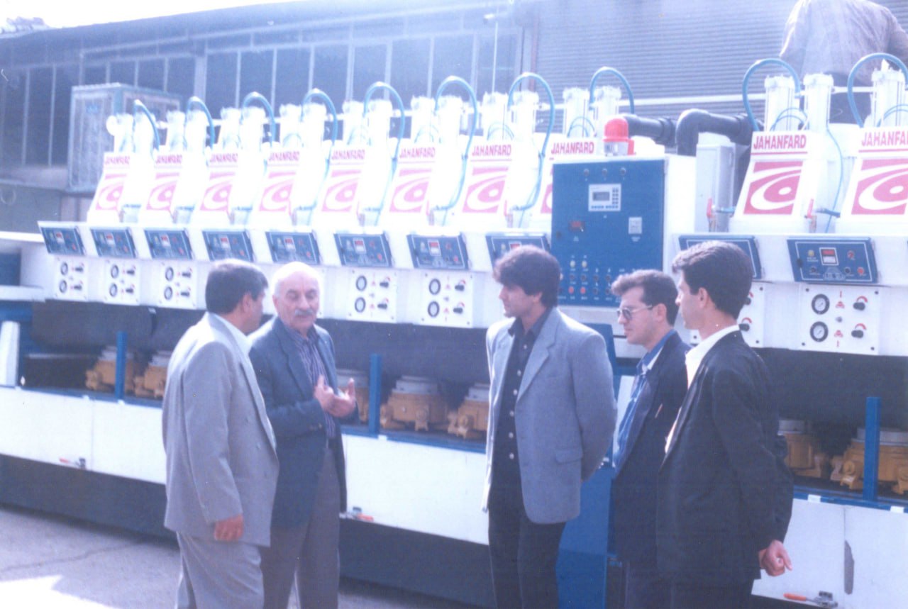 The first granite tile polishing machine in Iran